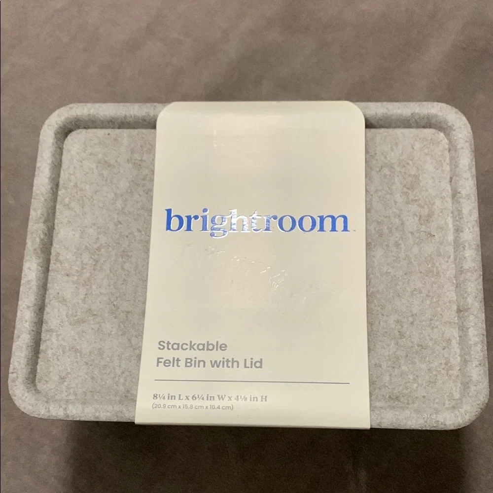 Stackable Felt Bin with Lid - Light Gray
